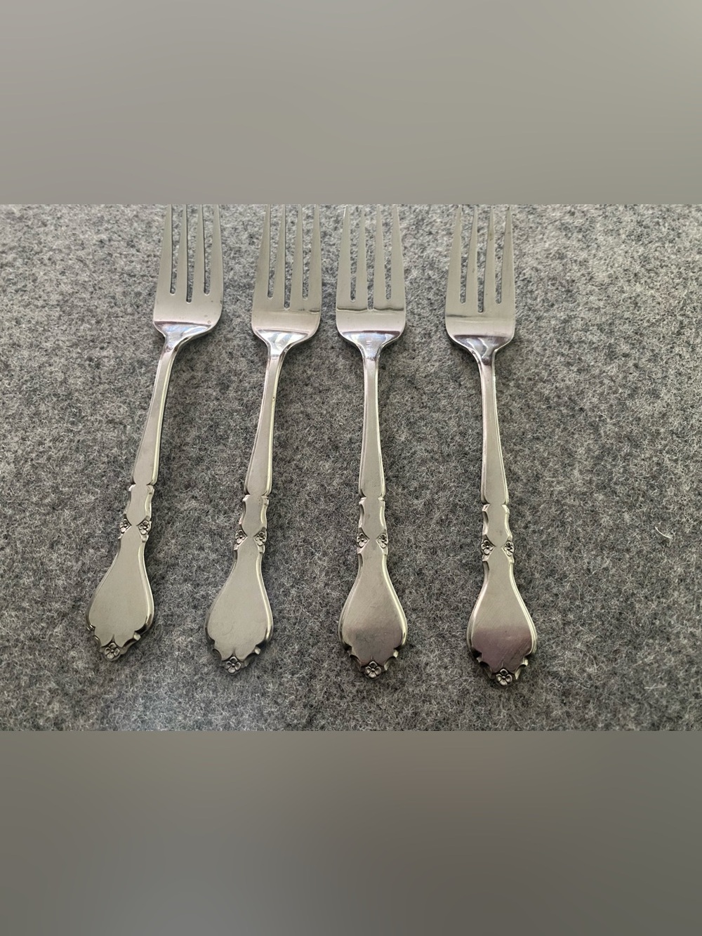 Rogers stainless steel  Dorchester 4 salad forks flatware vintage silverware
